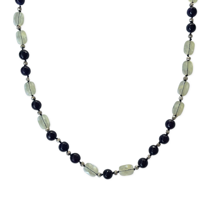 Río Necklace